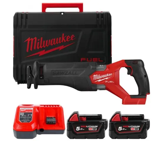 Aku chvostová píla Milwaukee