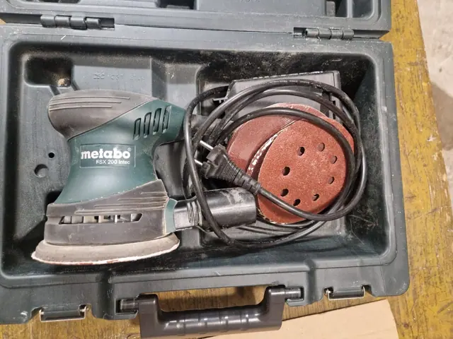 Excentrická brúska Metabo FSX 200 Intec