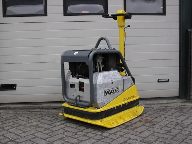 Reverzná vibračná doska WACKER DPU 6055