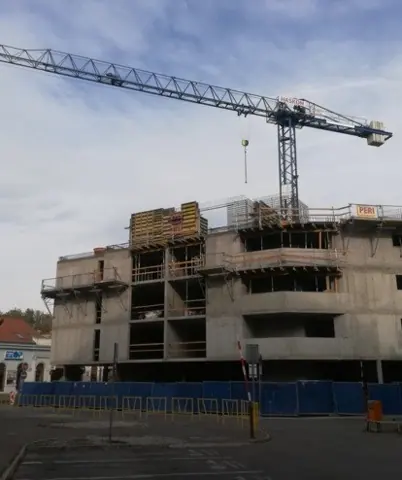 Vežový žeriav Linden Comansa 5LC 4010