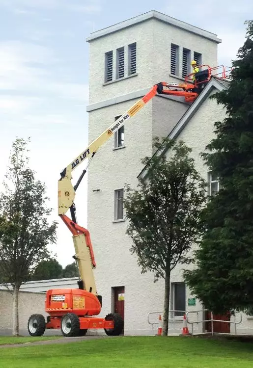 JLG 600AJ