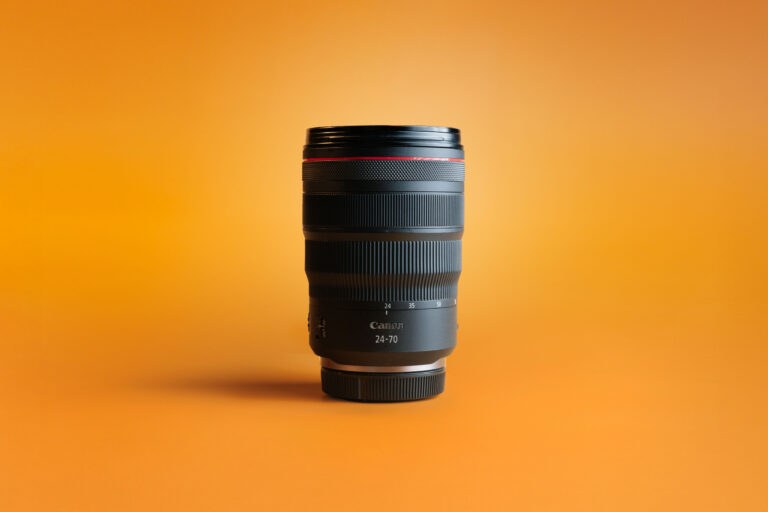 Canon RF 24-70mm f/2.8L USM