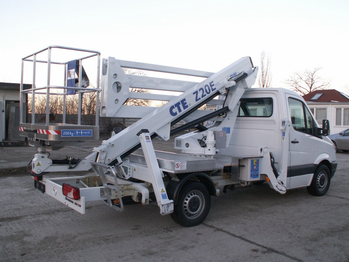 Plošina Mercedes Sprinter 311CDI, MP20