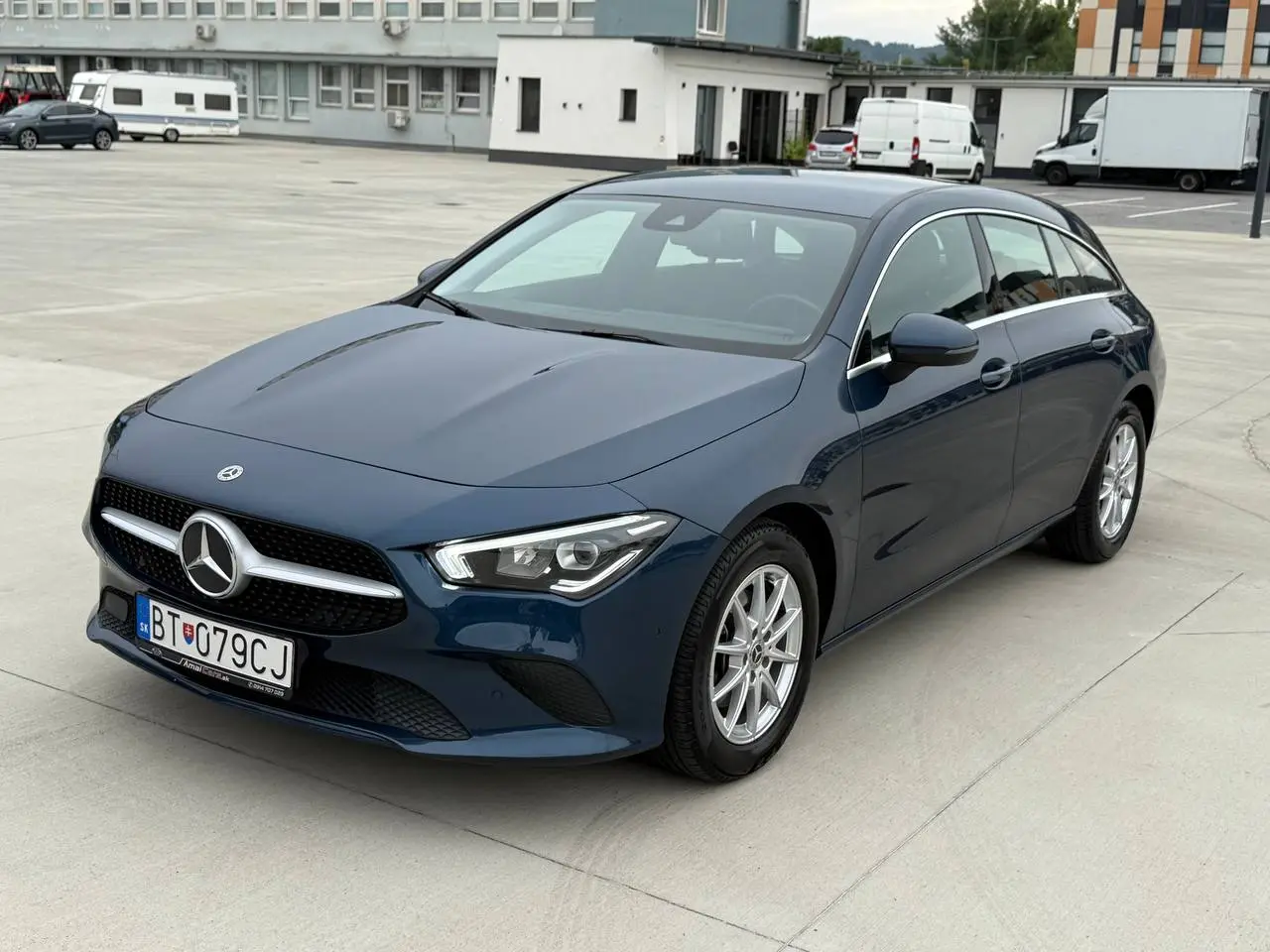 Mercedes CLA Shouting Brake