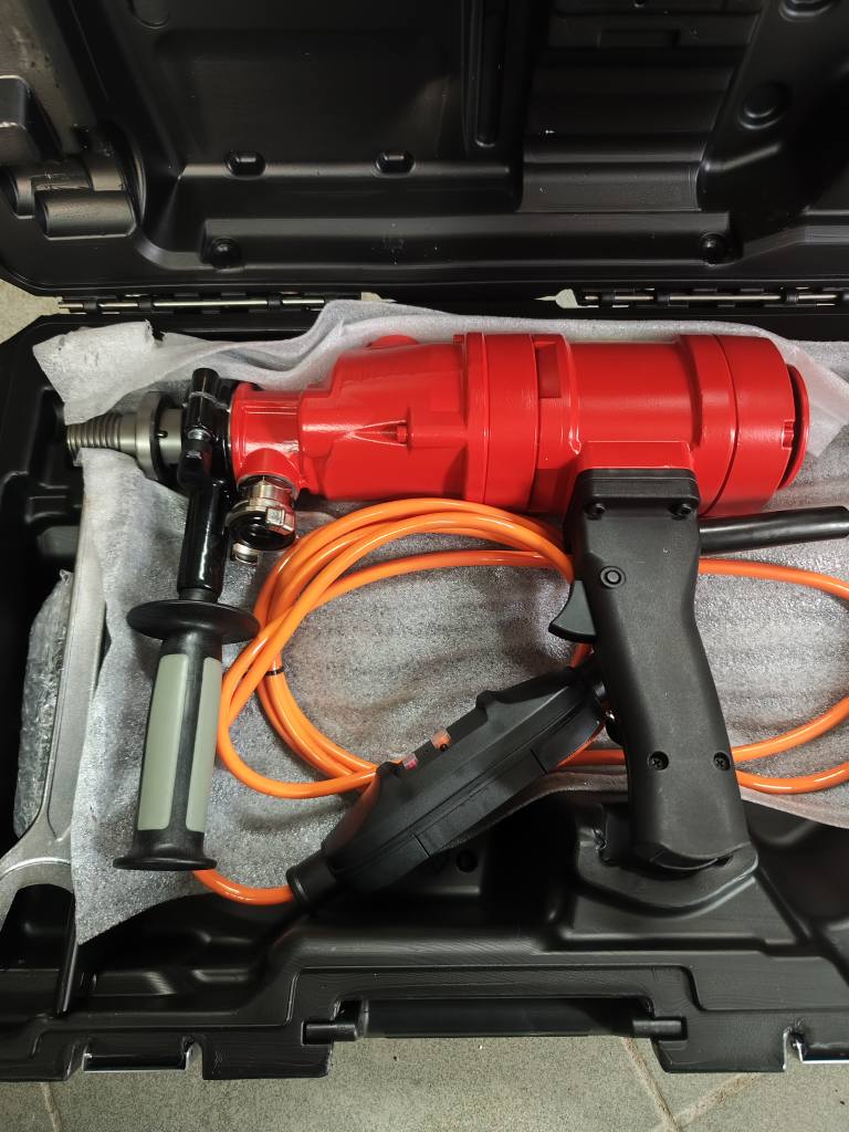 Jadrová vŕtačka Weka DK 17