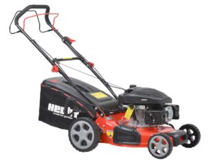 Kosacka-benzinova-Hecht-s-pojazdom