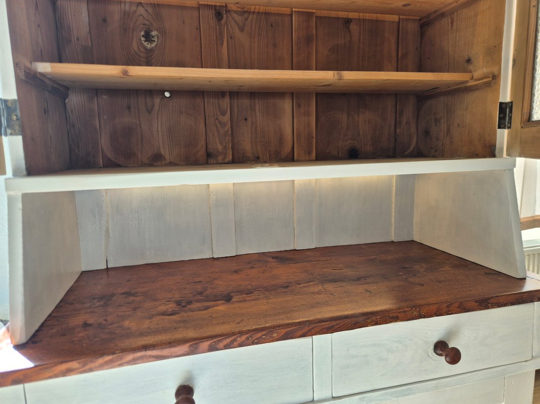 Candybar – retro kredenc